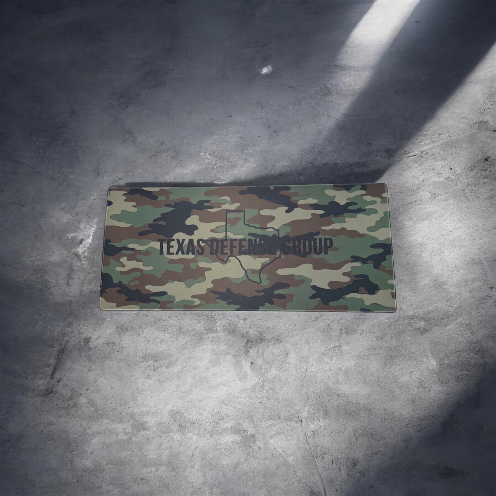 "Tool" Cleaning Mat — Woodland M81 "Lords Plaid"